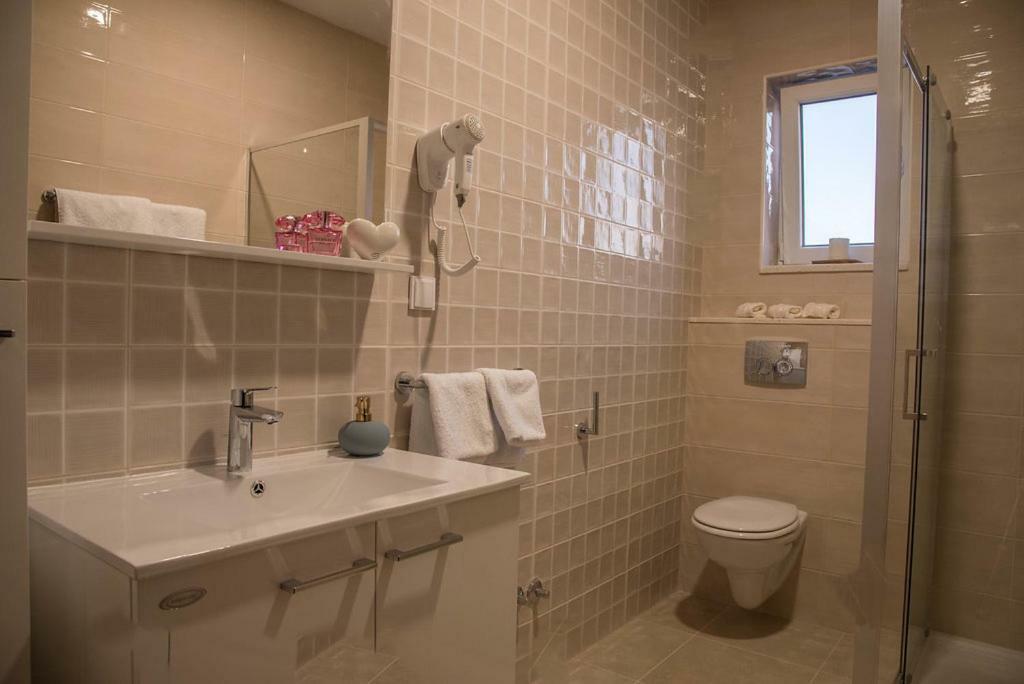Apartment Eli - Sea View Mlini Exterior photo